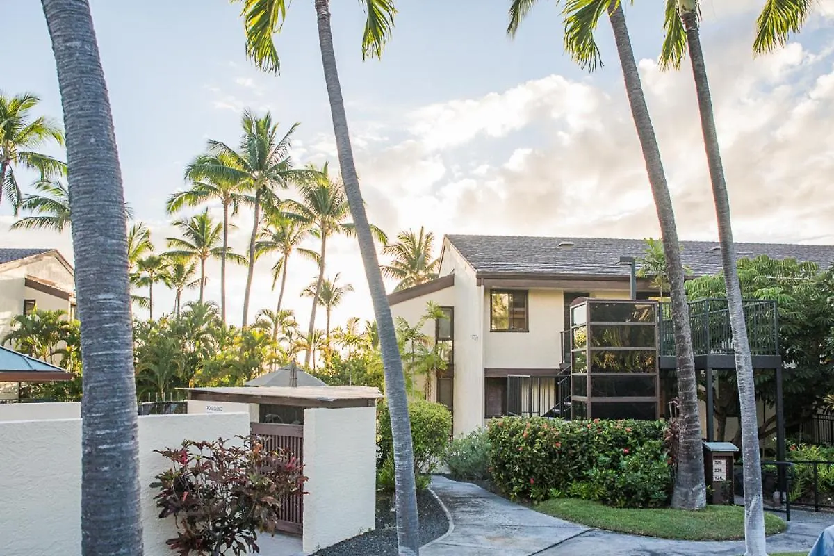 Amazing Ocean Views Over Lush Golf Course-Spacious Country Club Villas 226 Kailua-Kona Holiday home